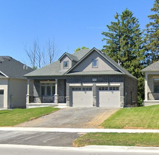 16028B Simcoe St, lower
